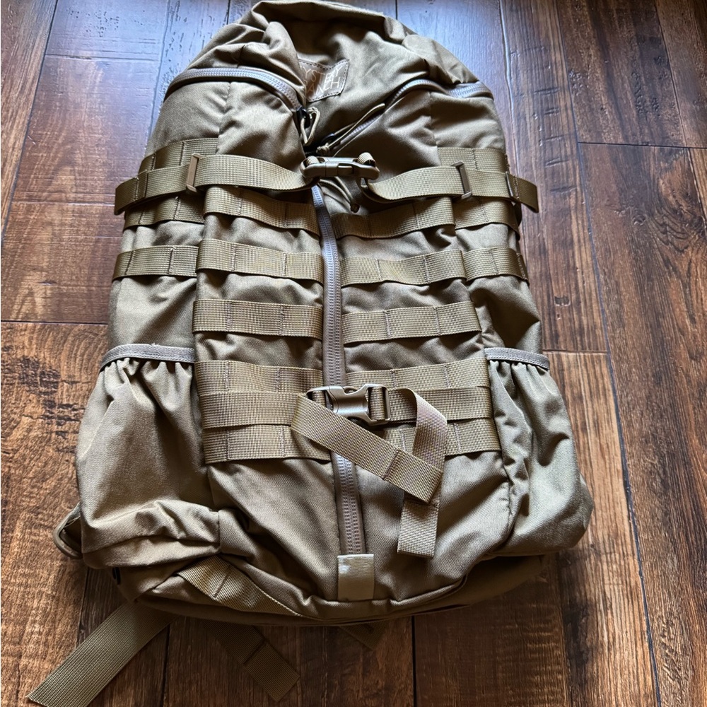 Mystery Ranch 2 Day Assault backpack